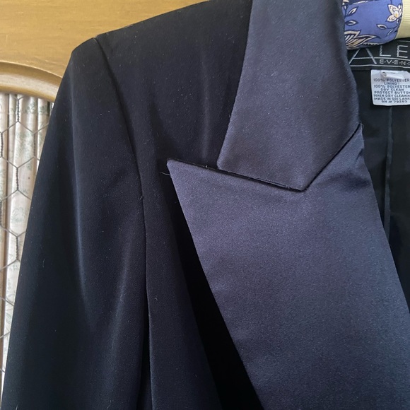 Vintage Black Tuxedo Jacket - Picture 3 of 6